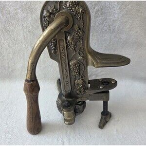 Vintage Rogar Estate Counter Mount Table Top Corkscrew Wine Bottle Opener Bar